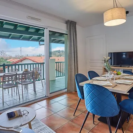 Aparthotel Odalys Erromardie 4*