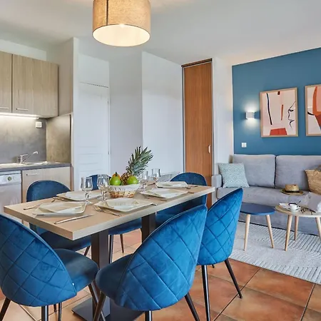 Lägenhetshotell Odalys Domaine Iratzia 4*