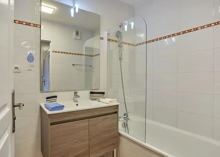 Odalys Erromardie Aparthotel Saint-Jean-de-Luz