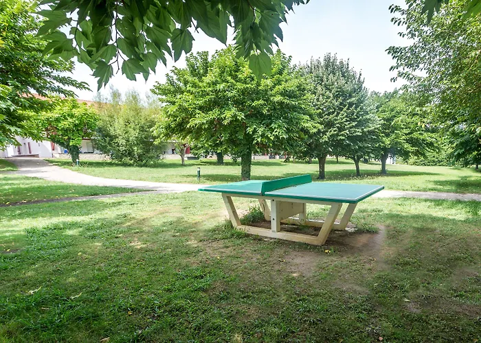 Odalys Erromardie Aparthotel Saint-Jean-de-Luz